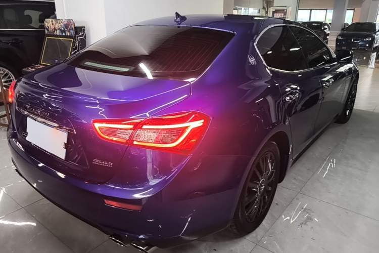 Used Maserati Ghibli 2014 3.0T Standard Edition Rear Right 45 Deg