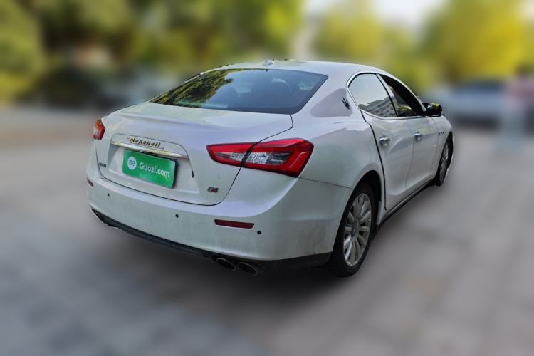 Used Maserati Ghibli 2014 3.0T Standard Edition Rear Right 45 Deg