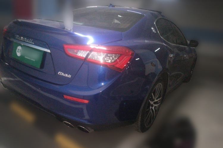 Used Maserati Ghibli 2014 3.0T Standard Edition Rear Right 45 Deg