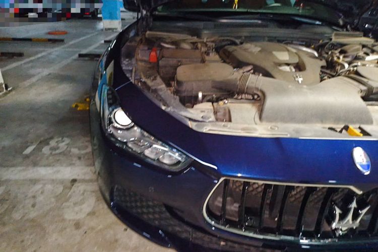 Used Maserati Ghibli 2014 3.0T Standard Edition Right Front Headlight