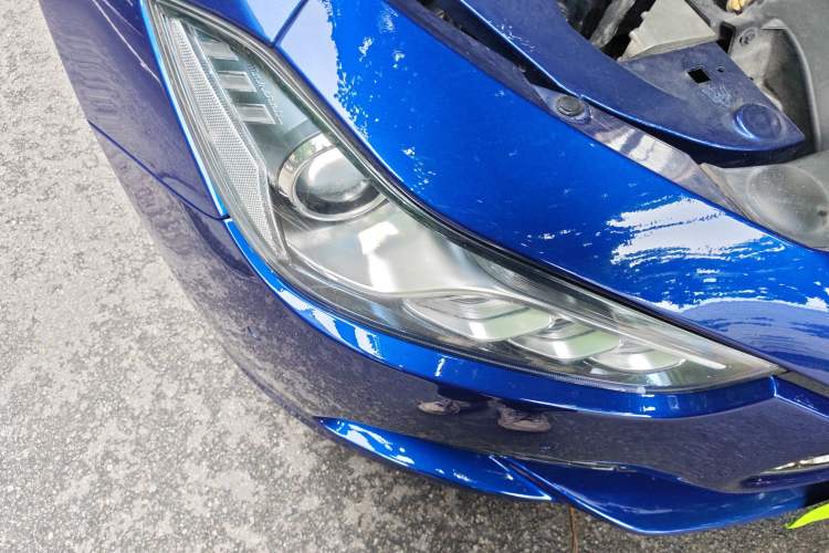 Used Maserati Ghibli 2014 3.0T Standard Edition Right Front Headlight