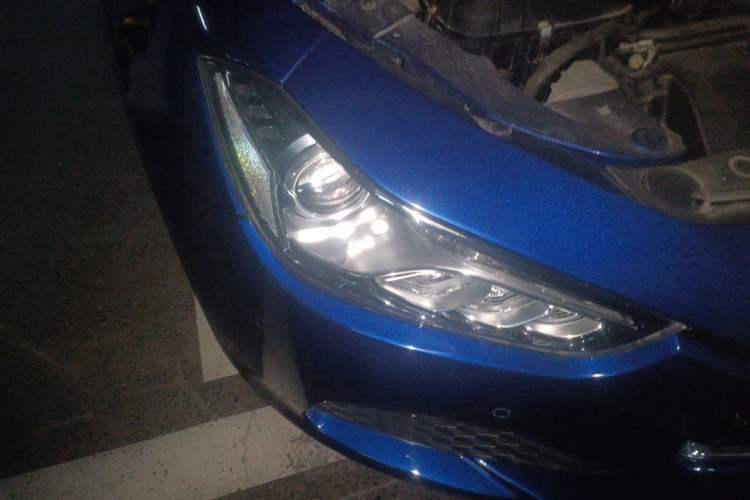 Used Maserati Ghibli 2014 3.0T Standard Edition Right Front Headlight