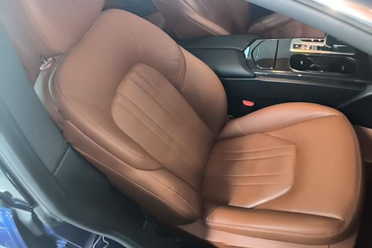 Used Maserati Ghibli 2014 3.0T Standard Edition Right Front Seat