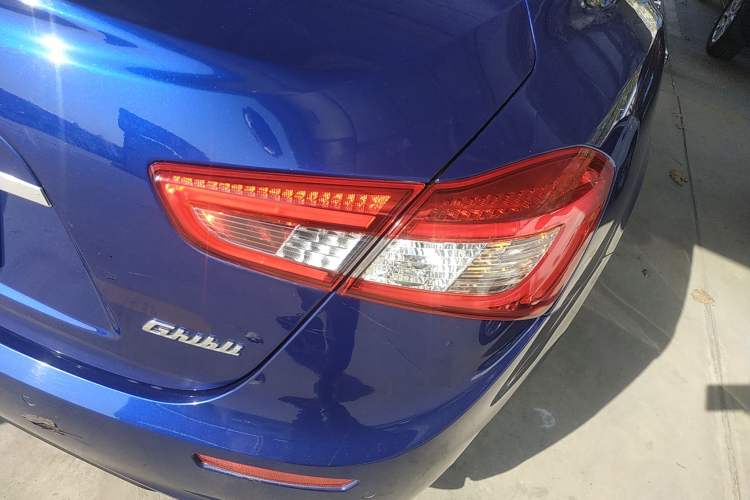 Used Maserati Ghibli 2014 3.0T Standard Edition Right Rear Taillight