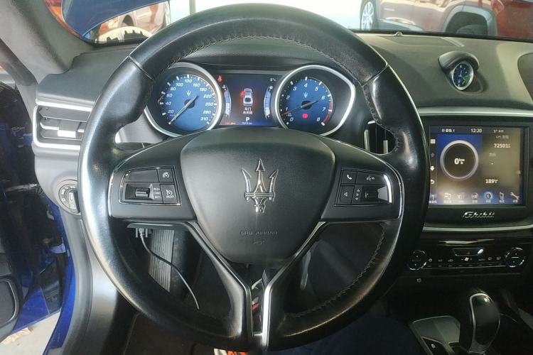 Used Maserati Ghibli 2014 3.0T Standard Edition Steering Wheel