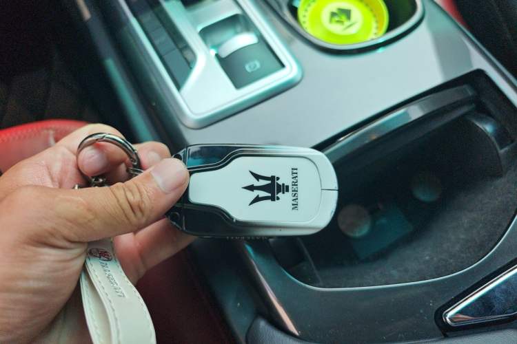 Used Maserati Ghibli 2014 3.0T Standard Edition Vehicle Key