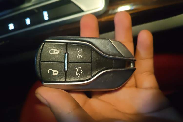 Used Maserati Ghibli 2014 3.0T Standard Edition Vehicle Key