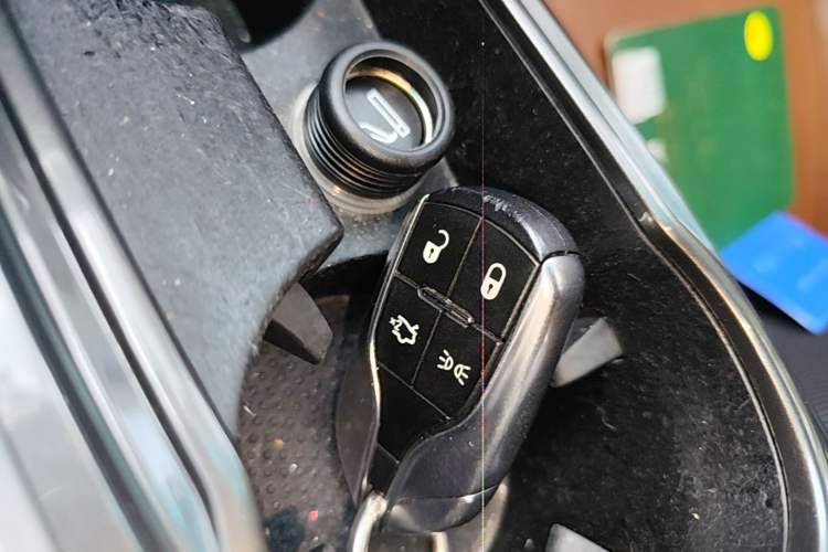 Used Maserati Ghibli 2014 3.0T Standard Edition Vehicle Key