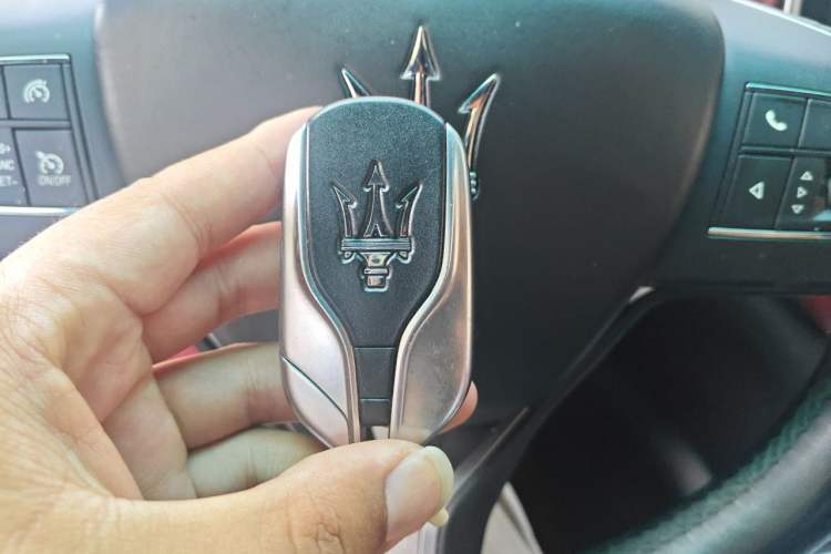 Used Maserati Ghibli 2014 3.0T Standard Edition Vehicle Key