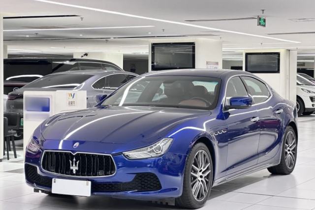 Ojetý Maserati Ghibli 2014 3.0T Standard Edition