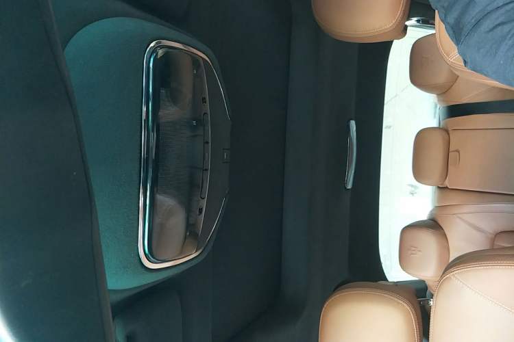 Used Maserati Ghibli 2014 3.0T Standard Edition Headliner