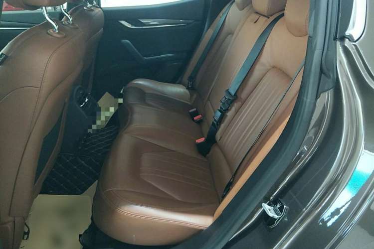 Used Maserati Ghibli 2014 3.0T Standard Edition Left Rear Seat