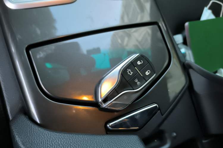 Used Maserati Ghibli 2014 3.0T Standard Edition Vehicle Key