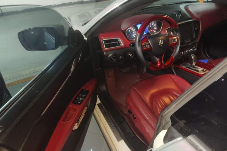 Used Maserati Ghibli 2014 3.0T Standard Edition Driver Seat