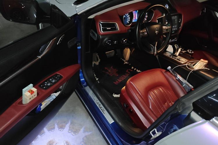 Used Maserati Ghibli 2014 3.0T Standard Edition Driver Seat