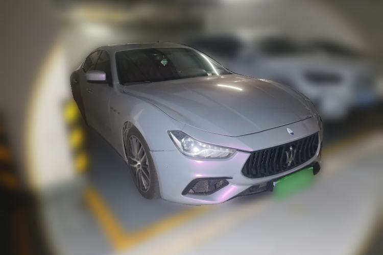 Used Maserati Ghibli 2014 3.0T Standard Edition Front Right 45 Deg