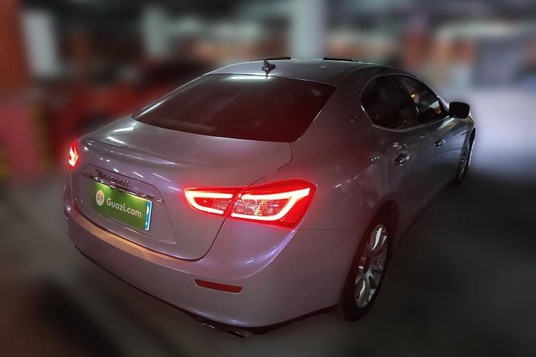 Used Maserati Ghibli 2014 3.0T Standard Edition Rear Right 45 Deg