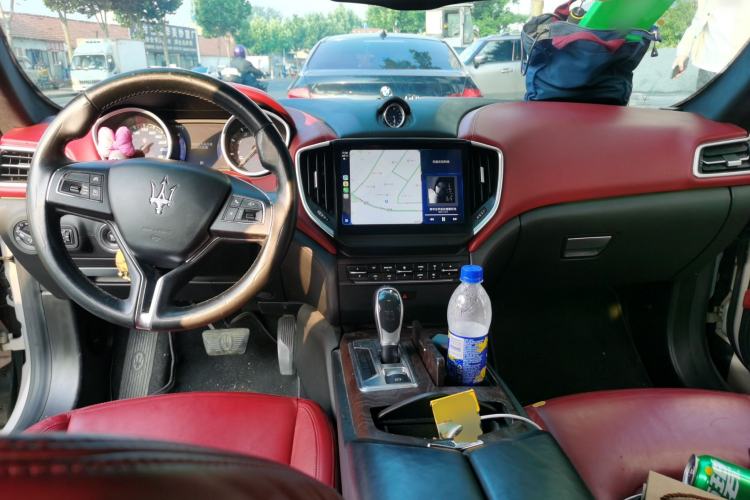Used Maserati Ghibli 2014 3.0T Standard Edition Center Console