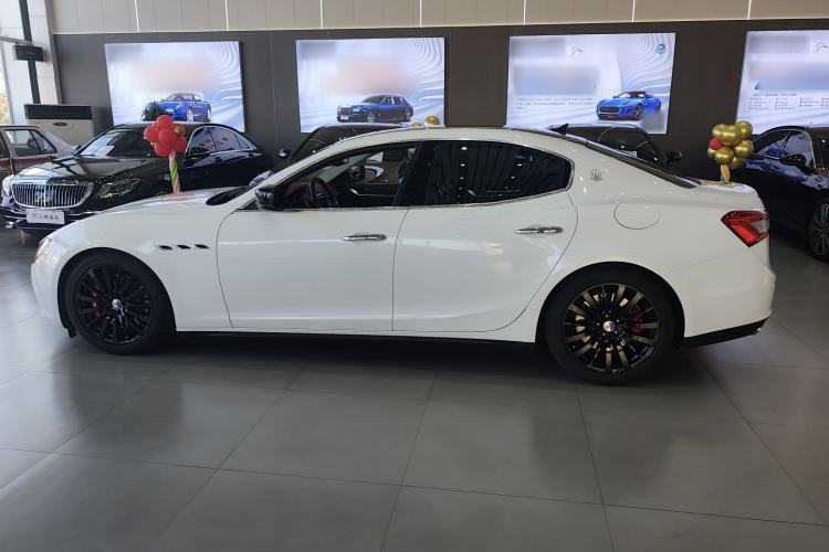 Used Maserati Ghibli 2014 3.0T S Q4 Exterior 5