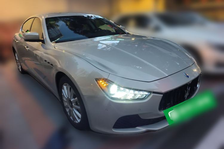 Used Maserati Ghibli 2014 3.0T Standard Edition Front Right 45 Deg