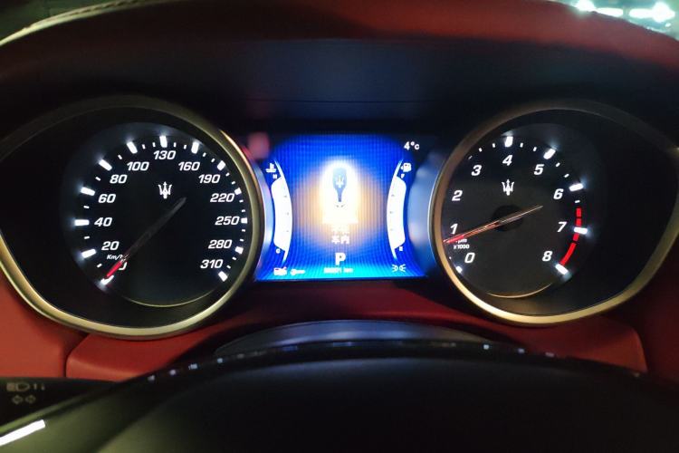 Used Maserati Ghibli 2014 3.0T Standard Edition Instrument Cluster