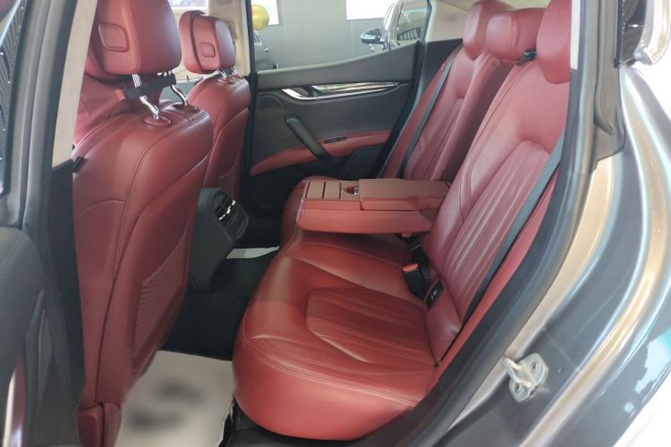 Used Maserati Ghibli 2014 3.0T S Q4 Interior 1