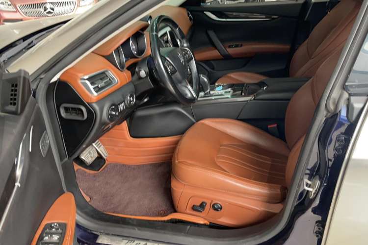 Used Maserati Ghibli 2014 3.0T Standard Edition Interior 2