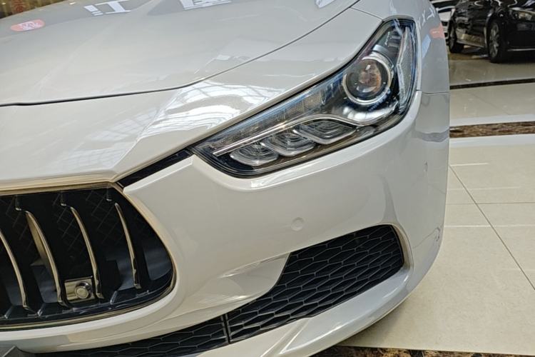Used Maserati Ghibli 2014 3.0T Standard Edition Left Front Headlight