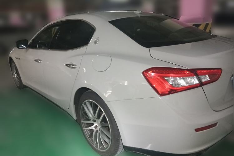Used Maserati Ghibli 2014 3.0T Standard Edition Rear Left 45 Deg