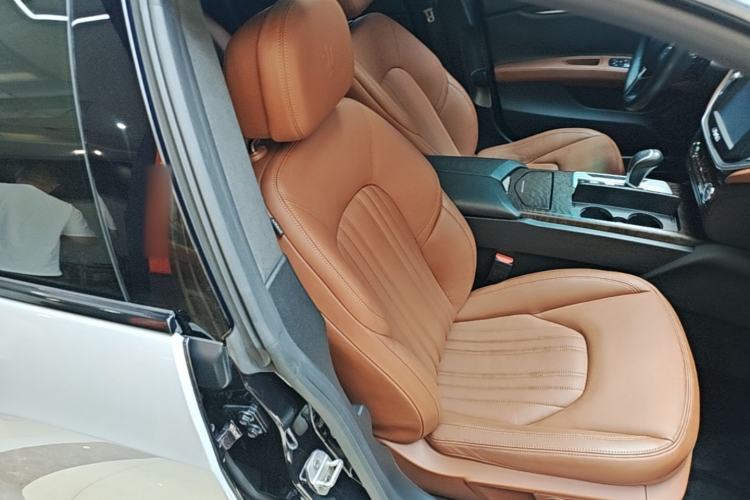 Used Maserati Ghibli 2014 3.0T Standard Edition Right Front Seat