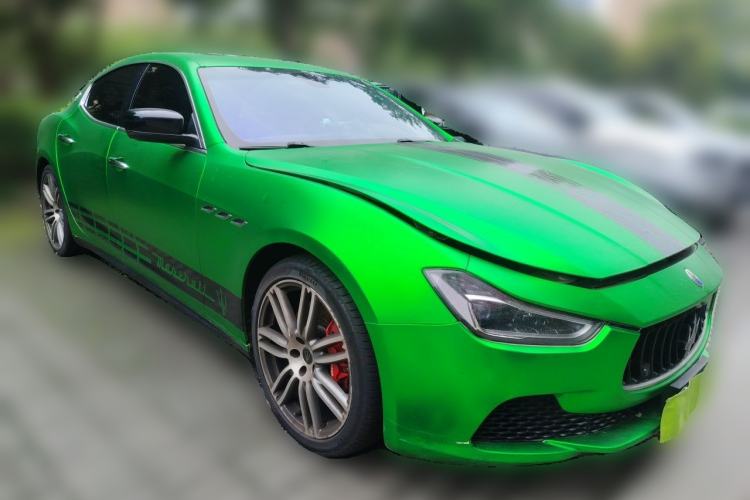Used Maserati Ghibli 2014 3.0T Standard Edition Front Right 45 Deg