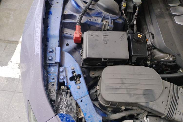 Used Maserati Ghibli 2014 3.0T Standard Edition Engine Bay Right