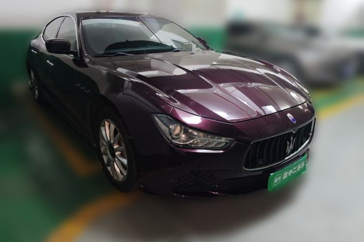 Used Maserati Ghibli 2014 3.0T Standard Edition Front Right 45 Deg