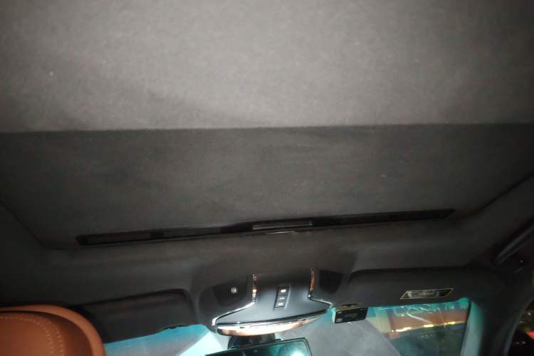 Used Maserati Ghibli 2014 3.0T Standard Edition Headliner