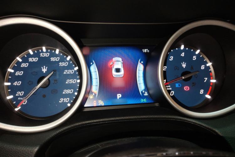 Used Maserati Ghibli 2014 3.0T Standard Edition Instrument Cluster