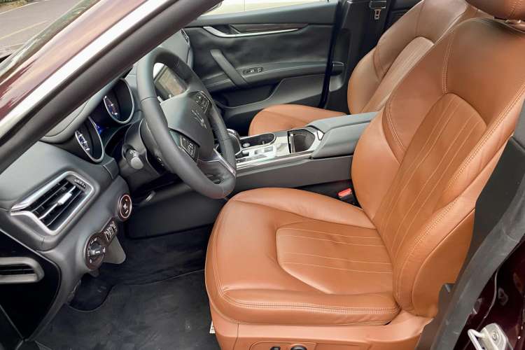Used Maserati Ghibli 2014 3.0T Standard Edition Left Front Seat
