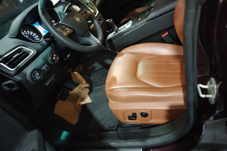 Used Maserati Ghibli 2014 3.0T Standard Edition Left Front Seat