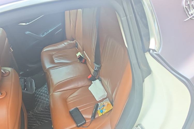 Used Maserati Ghibli 2014 3.0T S Q4 Left Rear Seat