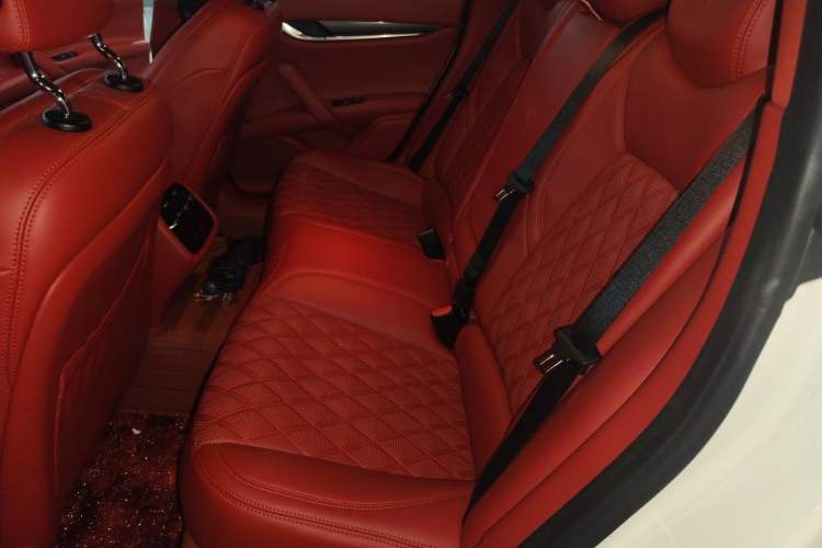 Used Maserati Ghibli 2014 3.0T Standard Edition Left Rear Seat