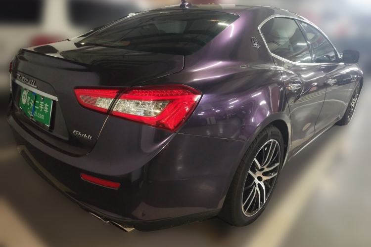 Used Maserati Ghibli 2014 3.0T Standard Edition Rear Right 45 Deg