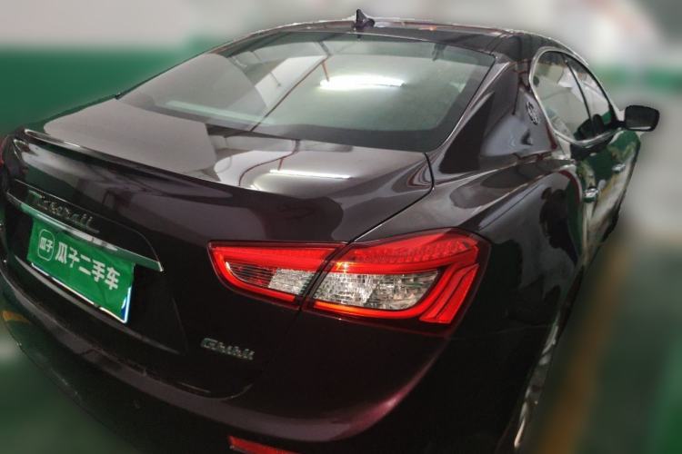 Used Maserati Ghibli 2014 3.0T Standard Edition Rear Right 45 Deg