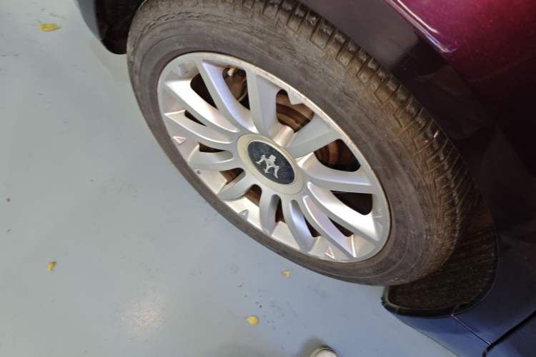 Used Maserati Ghibli 2014 3.0T Standard Edition Right Rear Wheel Hub