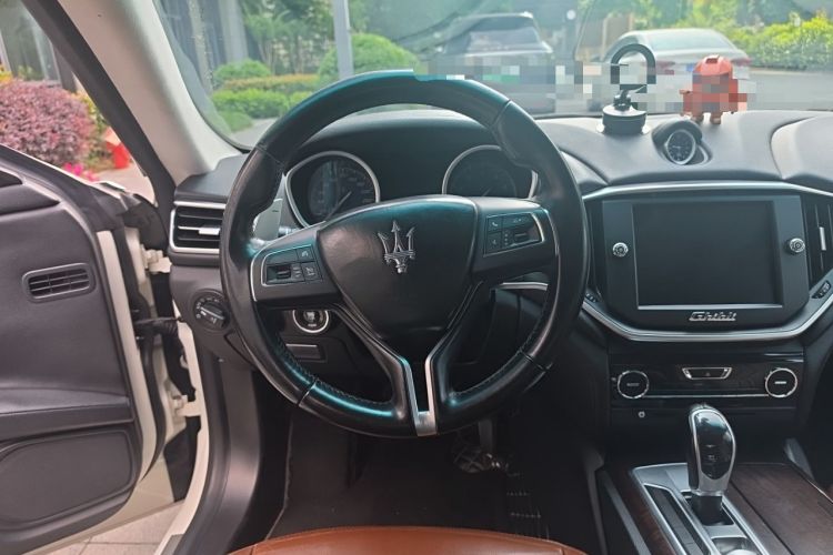 Used Maserati Ghibli 2014 3.0T S Q4 Steering Wheel