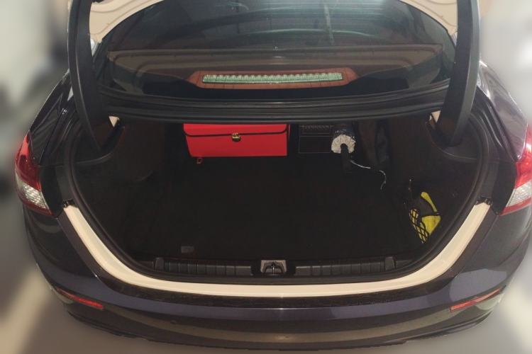 Used Maserati Ghibli 2014 3.0T Standard Edition Trunk