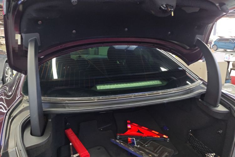 Used Maserati Ghibli 2014 3.0T Standard Edition Trunk