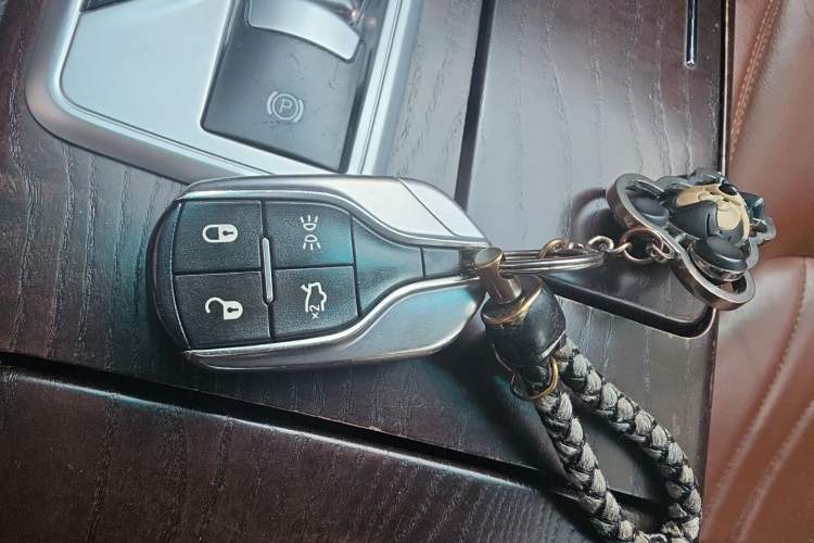 Used Maserati Ghibli 2014 3.0T S Q4 Vehicle Key