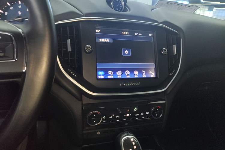 Used Maserati Ghibli 2014 3.0T Standard Edition Audio And AC Panel