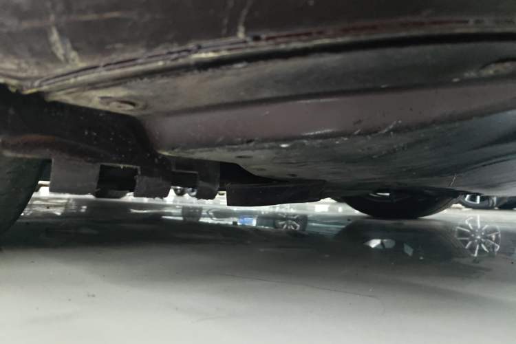 Used Maserati Ghibli 2014 3.0T Standard Edition Chassis Front Right