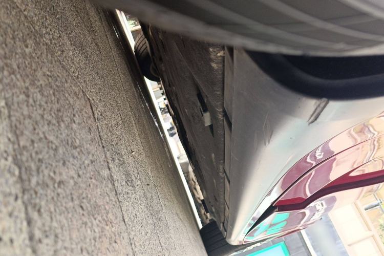 Used Maserati Ghibli 2014 3.0T Standard Edition Chassis Rear Right