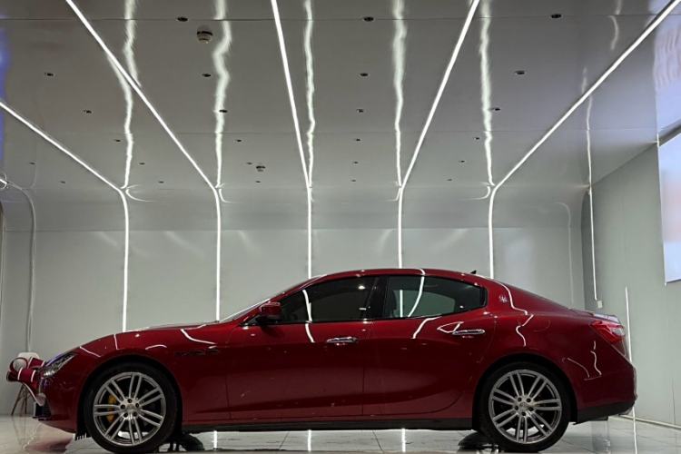 Used Maserati Ghibli 2014 3.0T Standard Edition Exterior 2